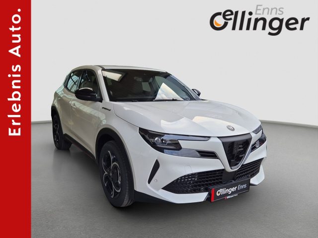 Alfa Romeo Junior Ibrida Speciale 1.2 MHEV e-DCT6 bei öllinger in 